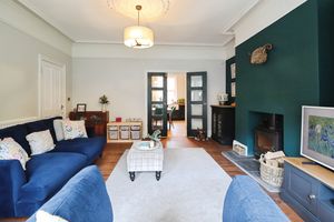 Photo 7- click for photo gallery